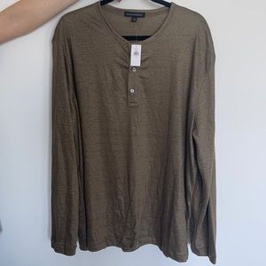 NWT- Men’s Banana Republic Long Sleeve Shirt
